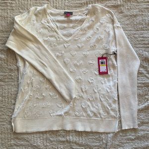 Vince Camuto River Valley Pearl Ivory Sweater Size M